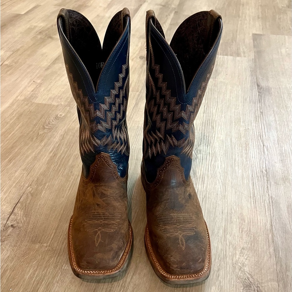 ARIAT Men’s Boots Size 10